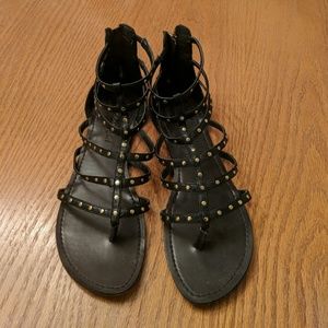 🎀 Madden Girl 🎀 All Star Gladiator Sandal, 7.5